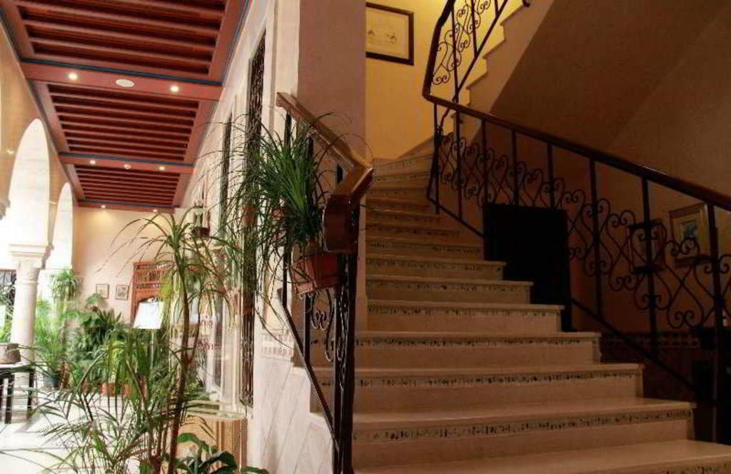 Borj Dhiafa Hotel Сфакс Екстериор снимка