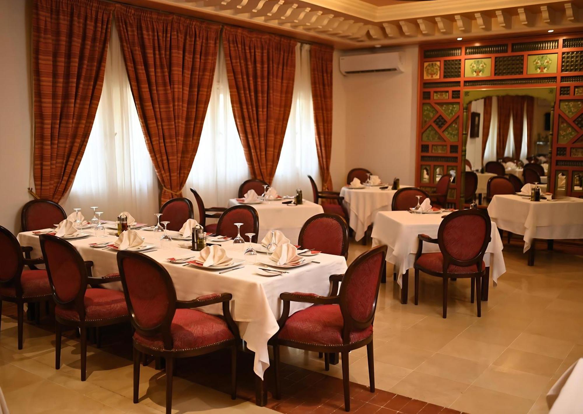Borj Dhiafa Hotel Сфакс Екстериор снимка