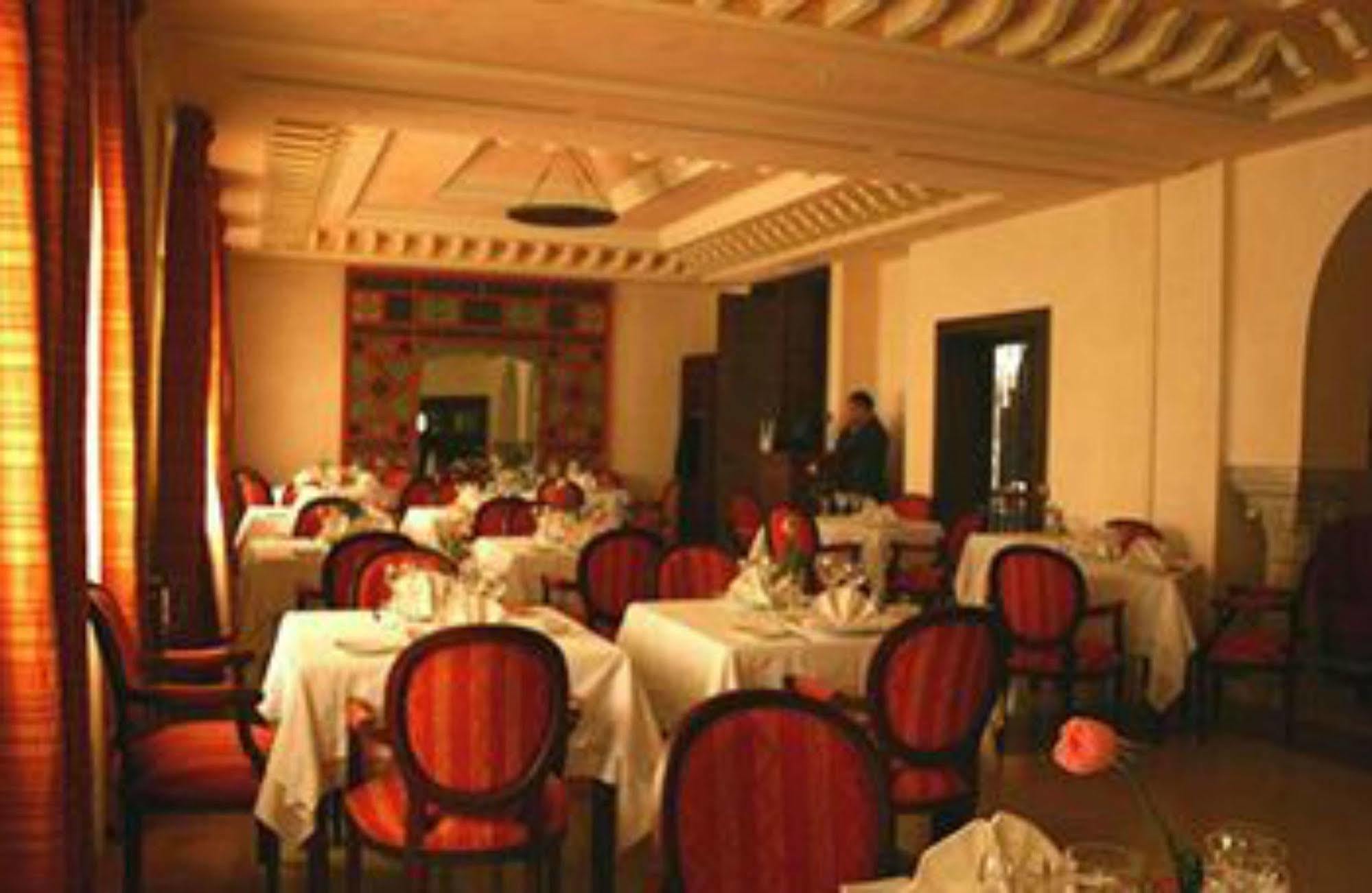 Borj Dhiafa Hotel Сфакс Екстериор снимка