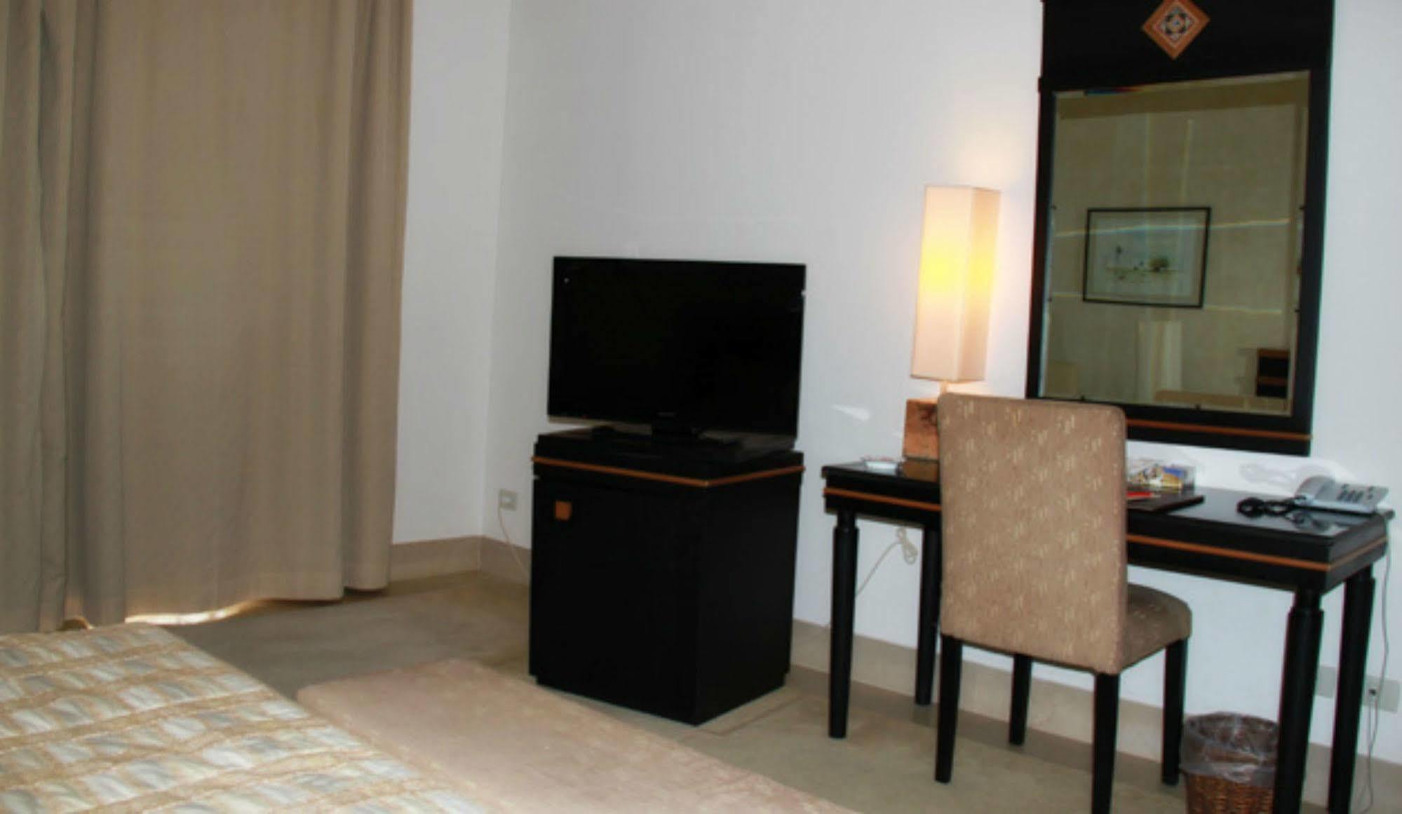 Borj Dhiafa Hotel Сфакс Екстериор снимка